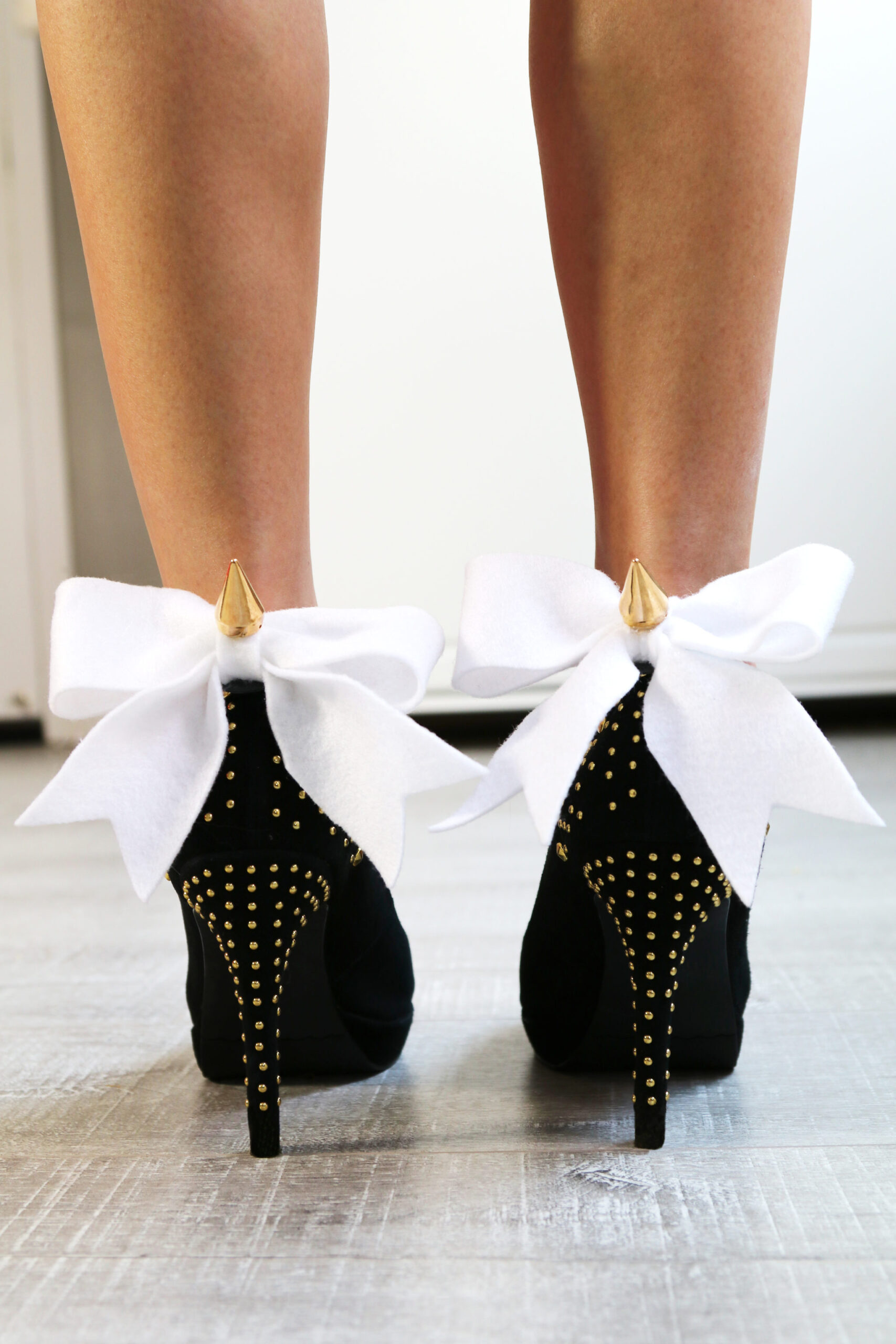 5 DIY Shoe Clips for Prom or Weddings - HGTV Handmade 