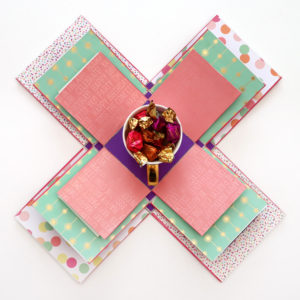 DIY Self-Opening Gift Box - Karen Kavett