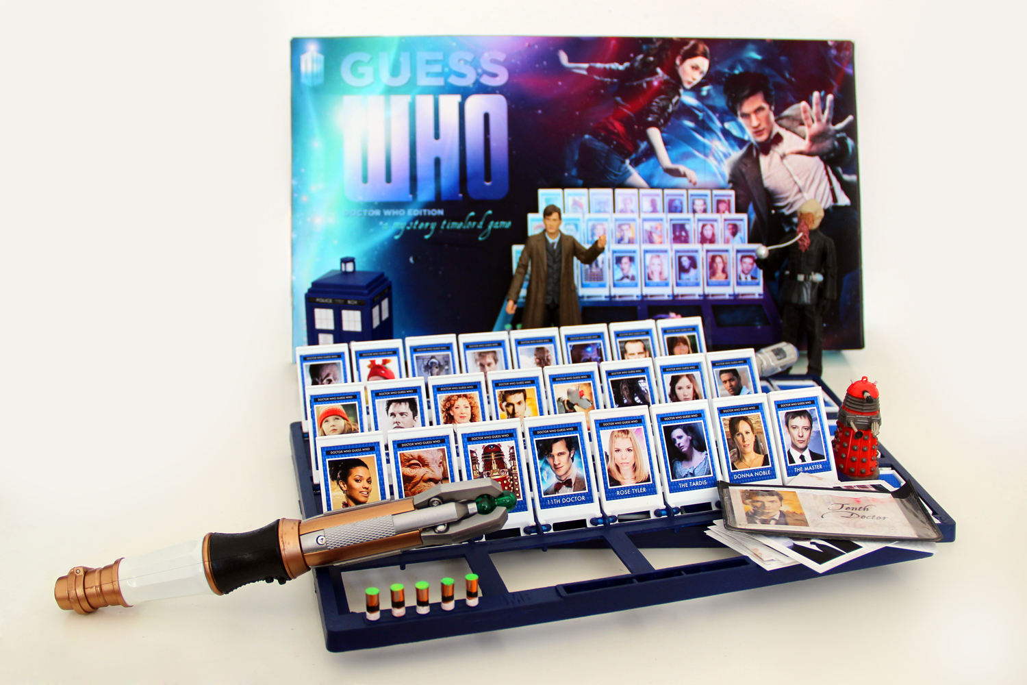 Доктор кто игра. Игры по доктору кто. Настольная игра доктор. Guess who Board game.